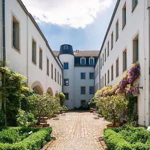 Hofgarten 1824 Garni Hotel