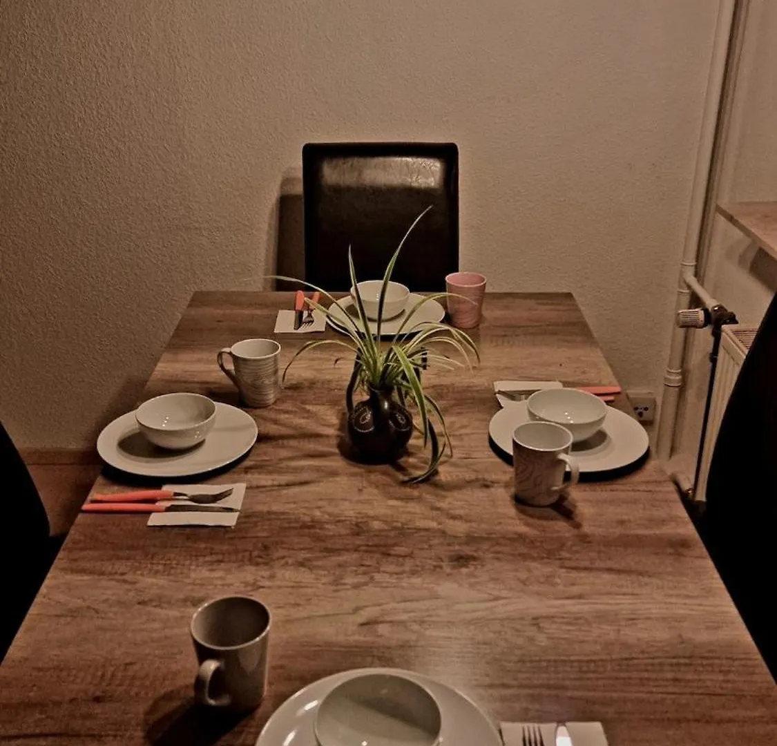3 Raum Ferienwohnung Am Dresden Hauptbahnhof 0*,